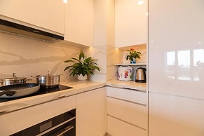 Metropole Deluxe Apartment View City