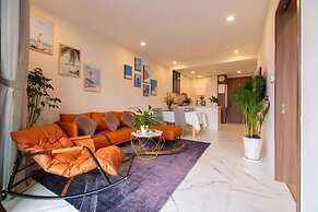 Metropole Deluxe Apartment View City