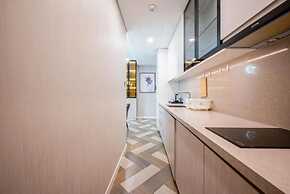 Metropole Deluxe Apartment View City