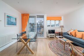 JOIVY Stylish flat between London Bridge