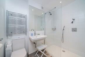 JOIVY Stylish flat between London Bridge