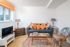 JOIVY Stylish flat between London Bridge