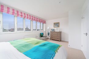 JOIVY Stylish flat between London Bridge
