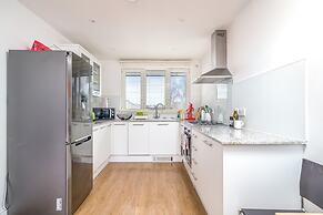 JOIVY Stylish flat between London Bridge