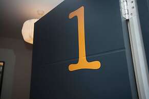 Higgihaus 3a Sleeps 4  Monday - Friday