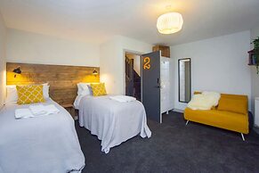 Higgihaus 3a Sleeps 4  Monday - Friday