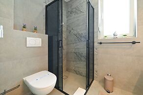 Apartments Break with Pool