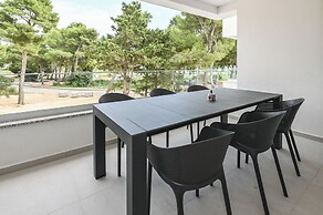 Apartments Break with Pool