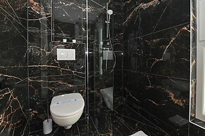 Apartments Break with Pool