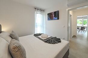 Apartments Break with Pool