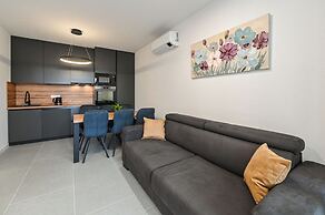 Apartments Break with Pool