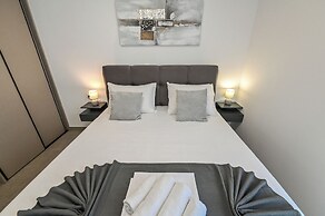 Apartments Break with Pool