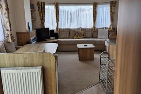 3-bed Caravan - Sleeps 8 - Pet Friendly - Pool