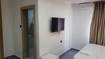 Immaculate Hotel Apartment And Suites