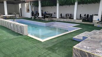 Immaculate Hotel Apartment And Suites