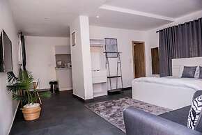 Immaculate Hotel Apartment And Suites