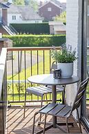 Recently Renovated Family Home Near the sea