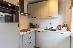 Recently Renovated Family Home Near the sea