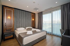 Rusel Park Residence