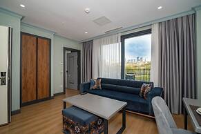 Rusel Park Residence