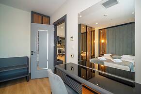 Rusel Park Residence