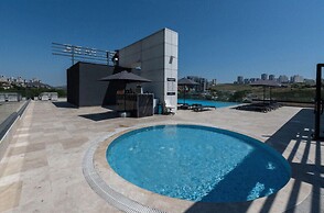 Rusel Park Residence