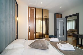 Rusel Park Residence