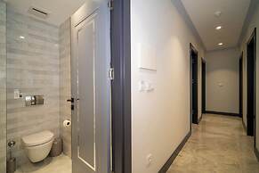 Rusel Park Residence