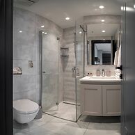 Rusel Park Residence