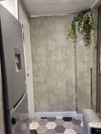 Studio/near Beach/garden/parking/petsok