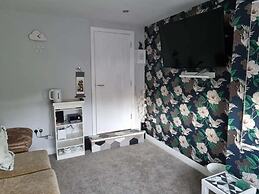 Studio/near Beach/garden/parking/petsok