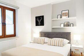 Native Apartments Barska 13I17