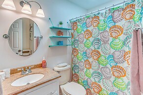 Cozy North Myrtle Beach Home: 1/2 Mi to Ocean!