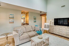 Cozy North Myrtle Beach Home: 1/2 Mi to Ocean!