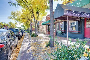 1 Mi to Red Rock Canyon: Old Downtown Loft