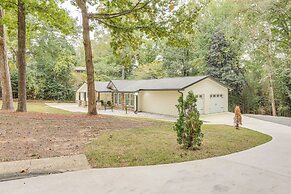 2 Mi to Truist Park: Marietta Home w/ Pool Table