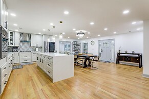 2 Mi to Truist Park: Marietta Home w/ Pool Table