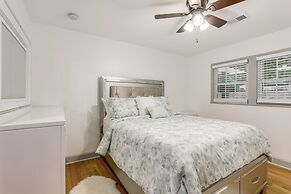 2 Mi to Truist Park: Marietta Home w/ Pool Table