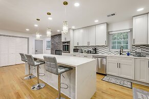 2 Mi to Truist Park: Marietta Home w/ Pool Table