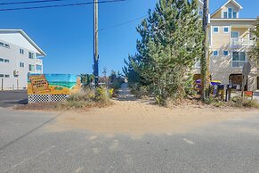 Steps to Ocean: Colorful Abode in Fenwick Island