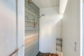 Steps to Ocean: Colorful Abode in Fenwick Island