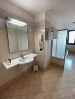 Hotel Aba