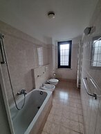 Hotel Aba