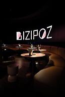 BIZIPOZ HOTEL