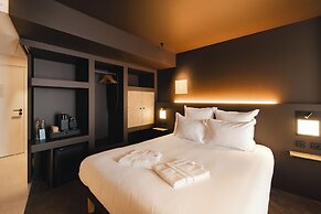 BIZIPOZ HOTEL