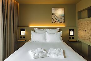 BIZIPOZ HOTEL