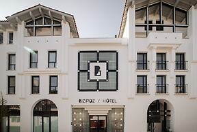 BIZIPOZ HOTEL