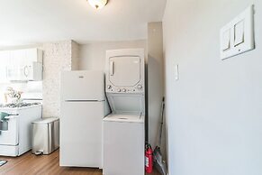 Stylish Jersey City Escape Near Nyc 1 Bedroom Condo