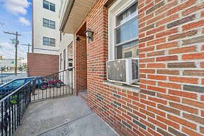 Stylish Jersey City Escape Near Nyc 1 Bedroom Condo