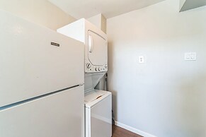 Stylish Jersey City Escape Near Nyc 1 Bedroom Condo